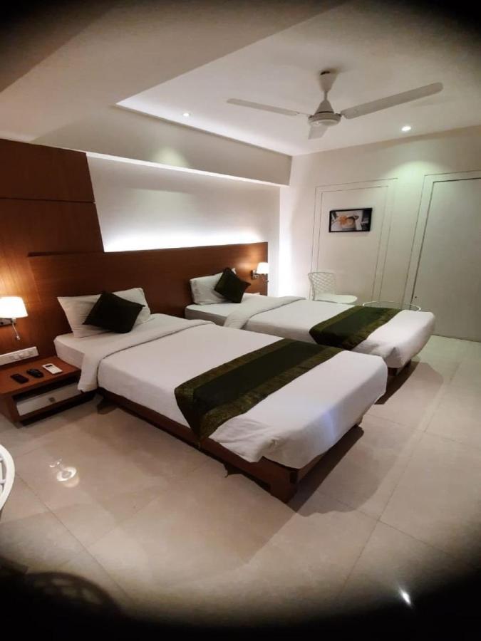Hotel Laxvas Thane Luaran gambar